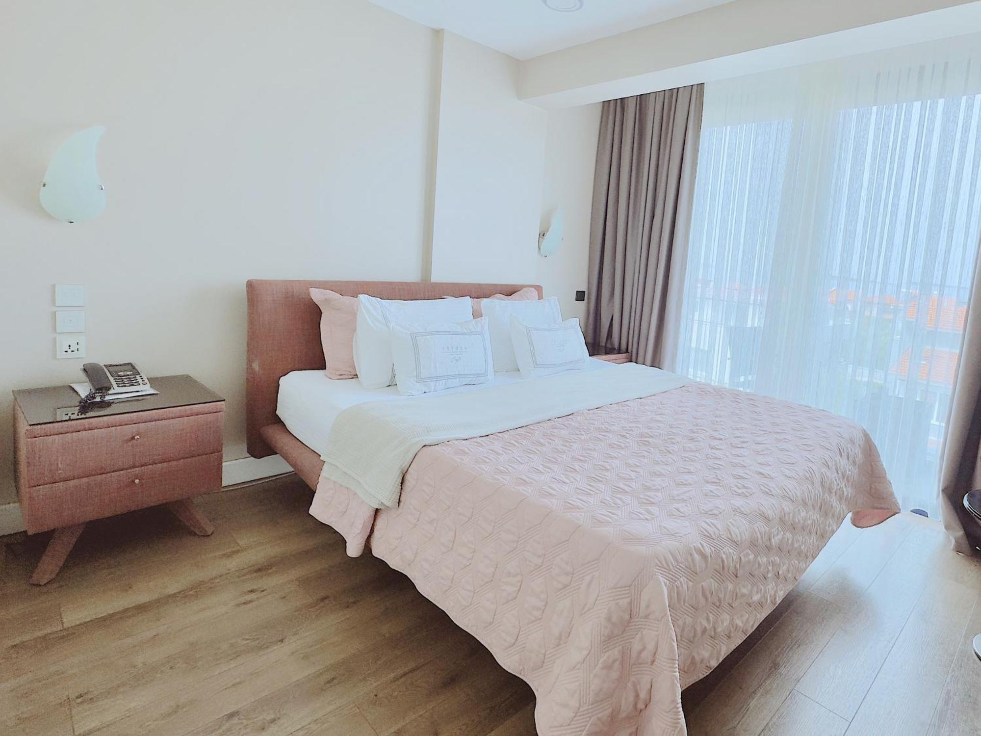 Ferush Boutique Hotel Urla Buitenkant foto